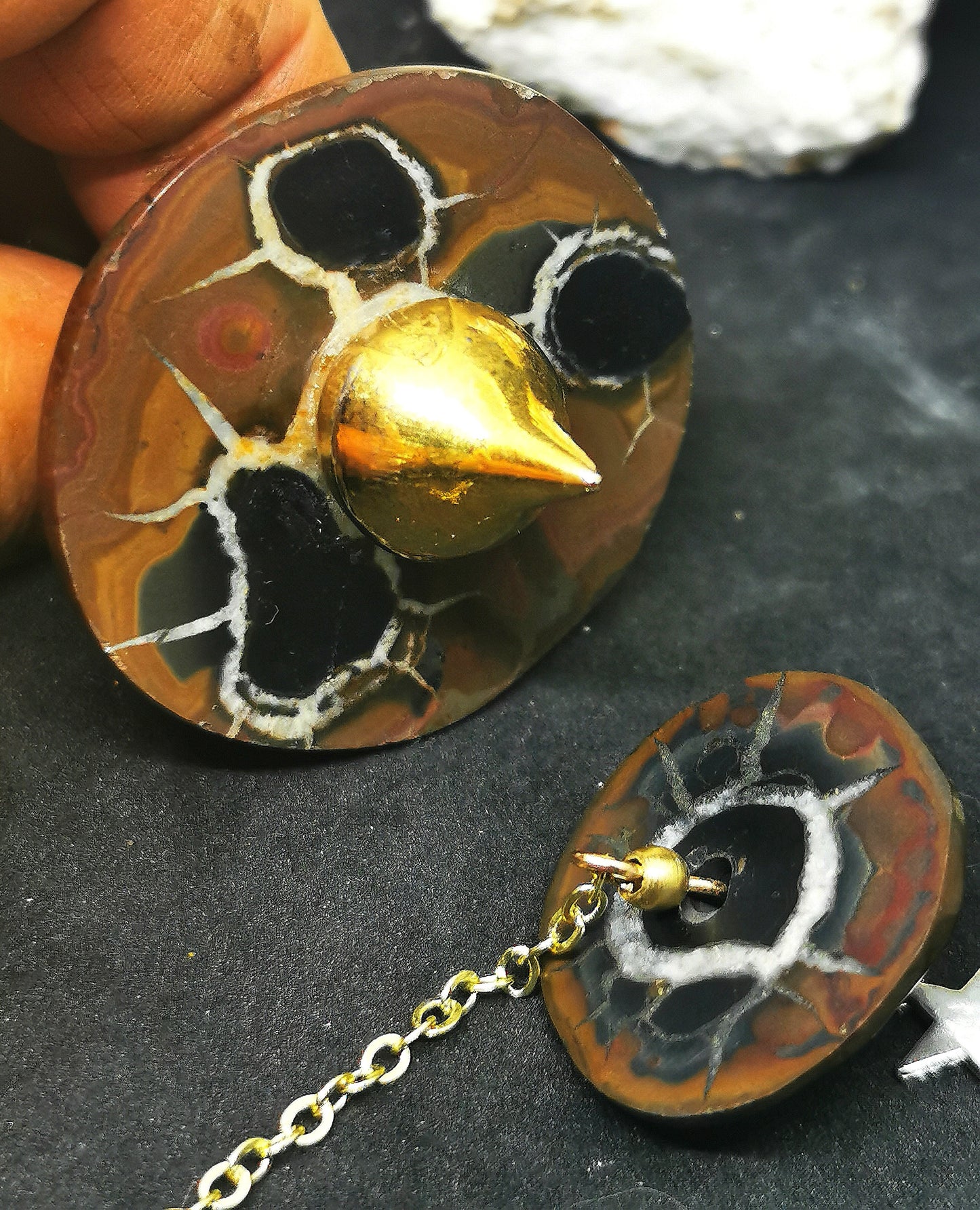 Pendule en septaria "racines"