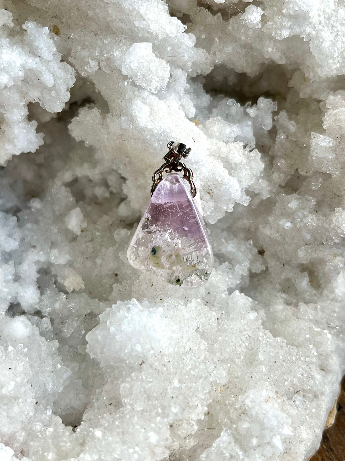 Layn La Kunzite