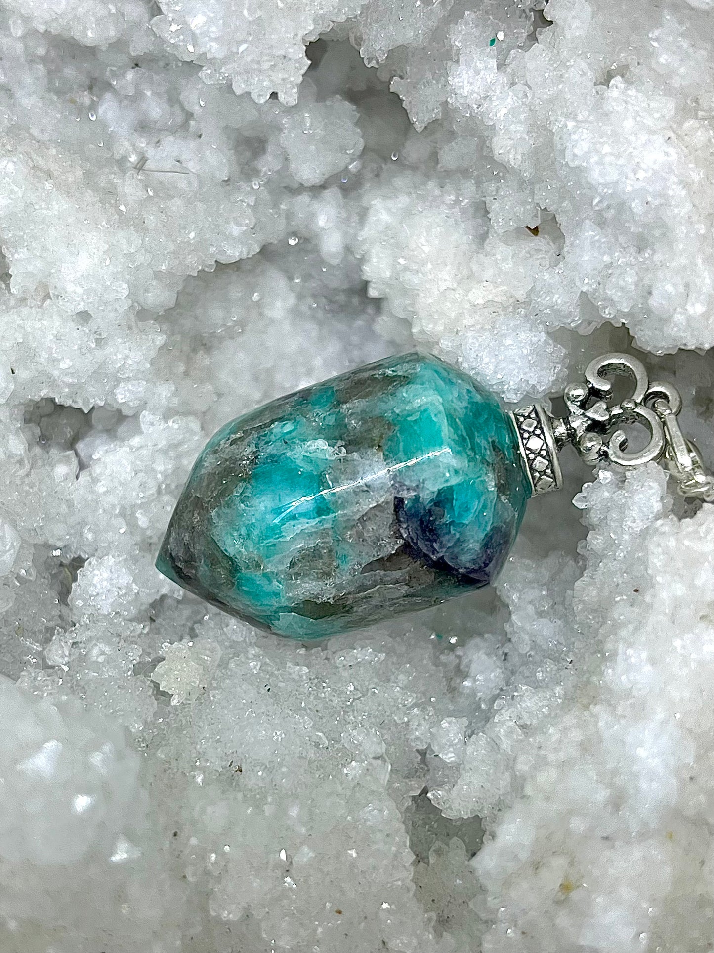 Amazonite bleue