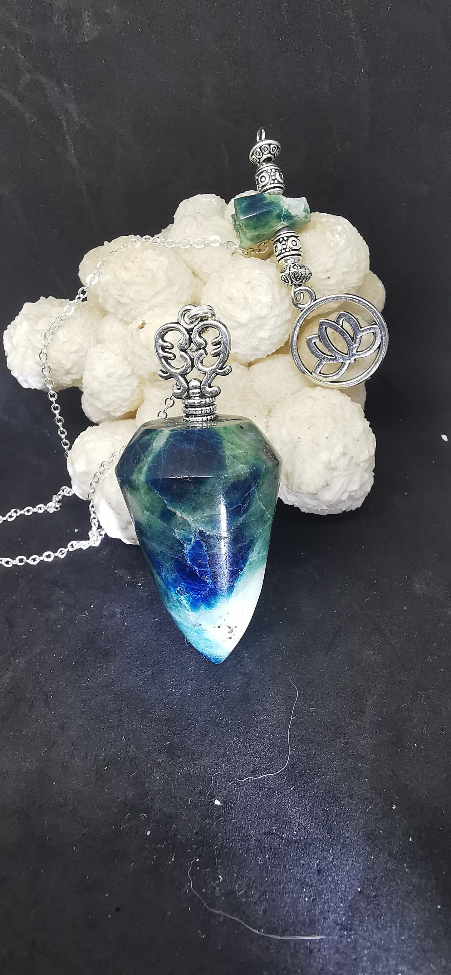 Afghanite/Dioptase/soufre (réservé)