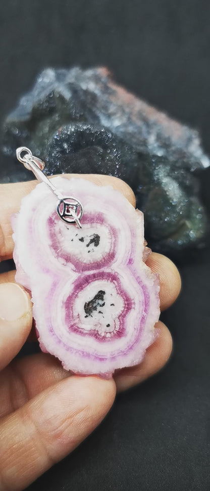 Stalagmite de cobaltocalcite