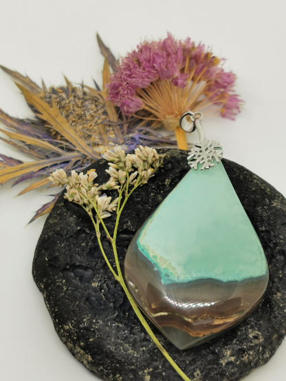 Smithsonite parure pendentif et boucle d'oreille.
