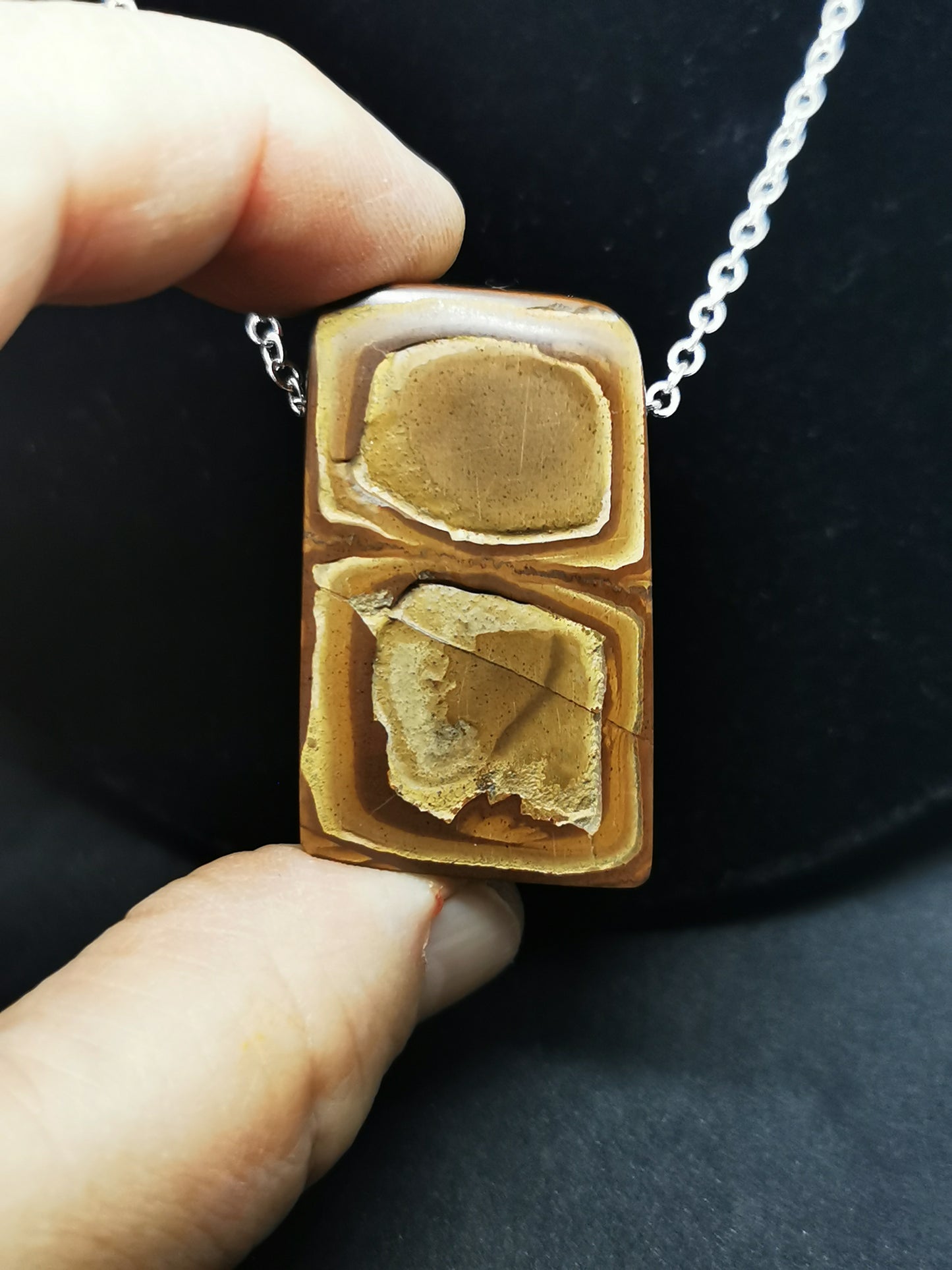 Tsesite pendentif