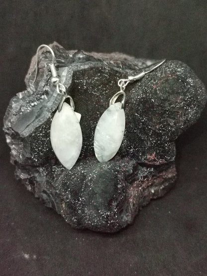 Boucle d'oreille en pierre de lune