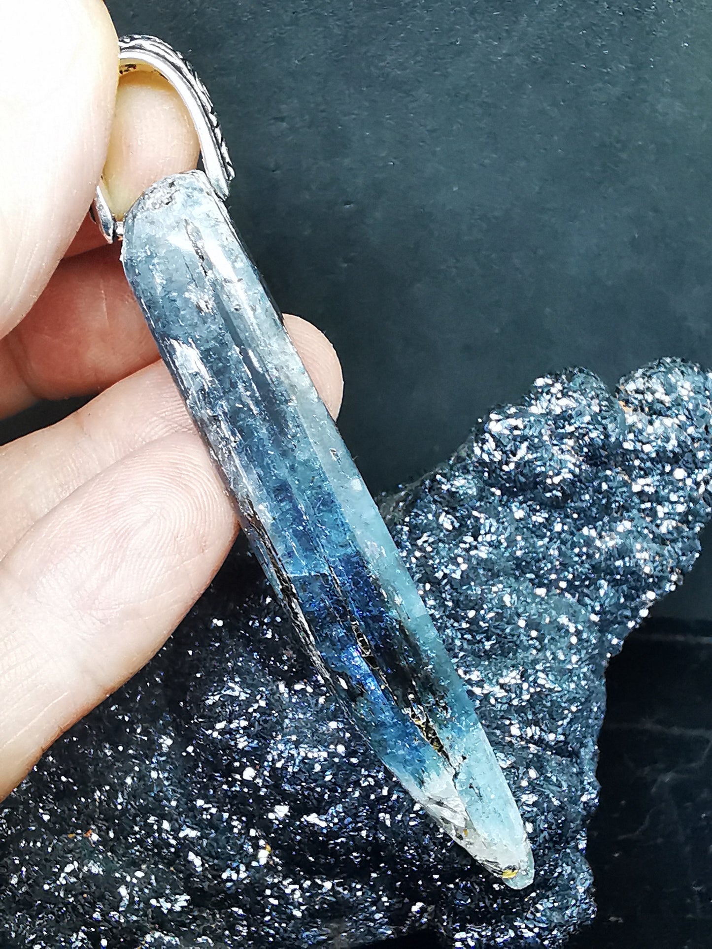 Cyanite bleue
