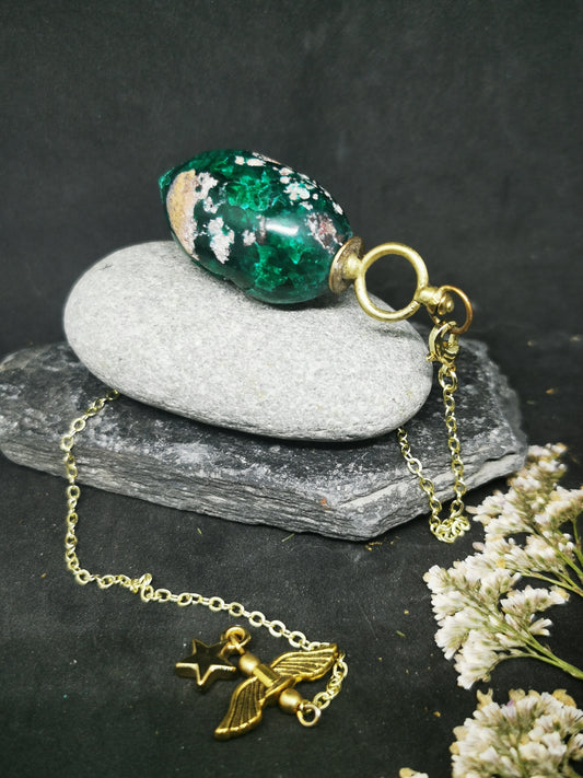 Dioptase - pendule de radiesthésie et soin